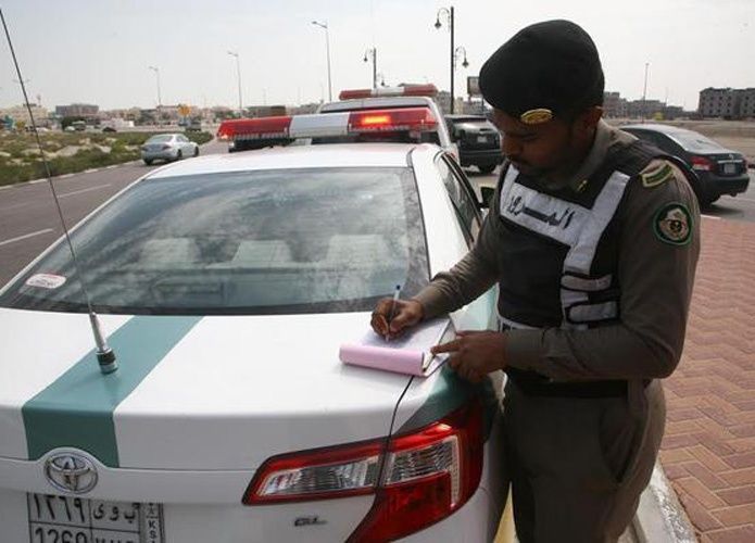 غرامة عدم تجديد استمارة السيارة