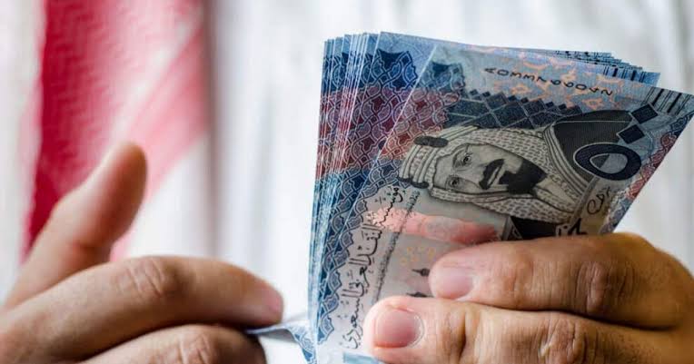 موعد صرف رواتب العاملين